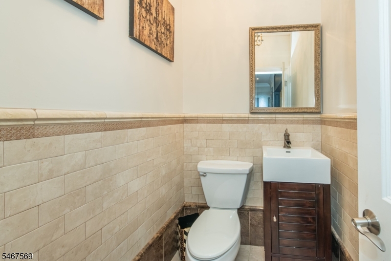 11 Flanders Drive Montville NJ 07058