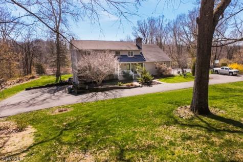33 Ward Road Hardwick NJ 07825
