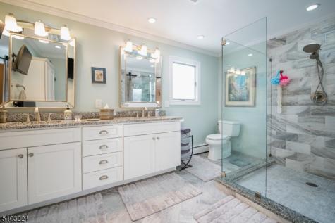 33 Ward Road Hardwick NJ 07825