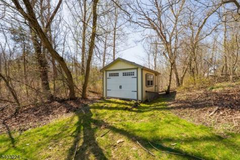 33 Ward Road Hardwick NJ 07825