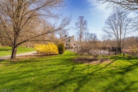 33 Ward Road Hardwick NJ 07825