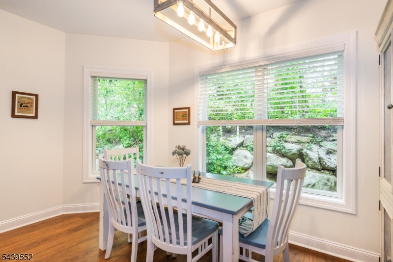 18 Post Oak Court Hardyston NJ 07419