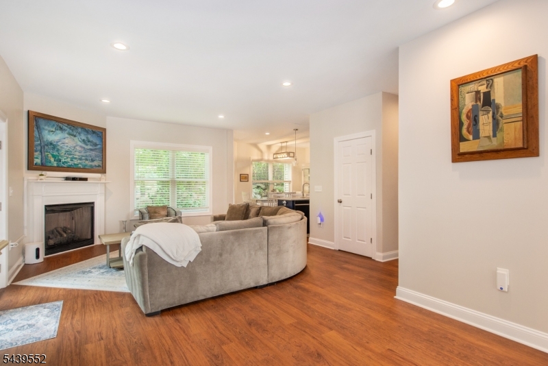 18 Post Oak Court Hardyston NJ 07419