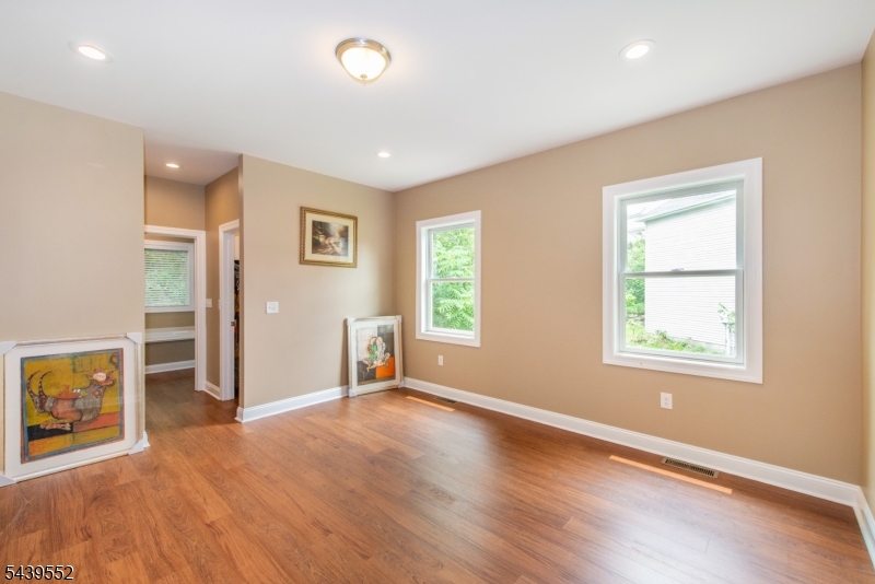 18 Post Oak Court Hardyston NJ 07419