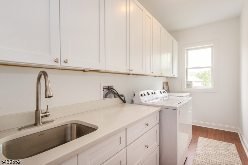 18 Post Oak Court Hardyston NJ 07419