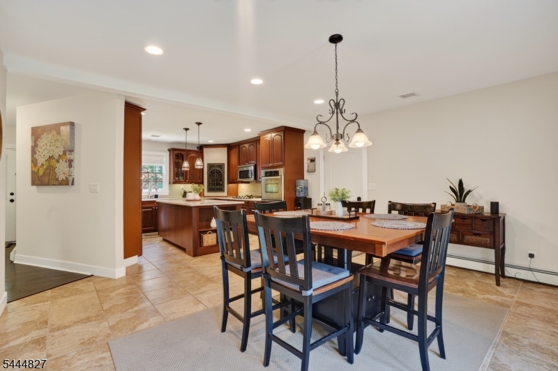43 Chestnut Street Livingston NJ 07039