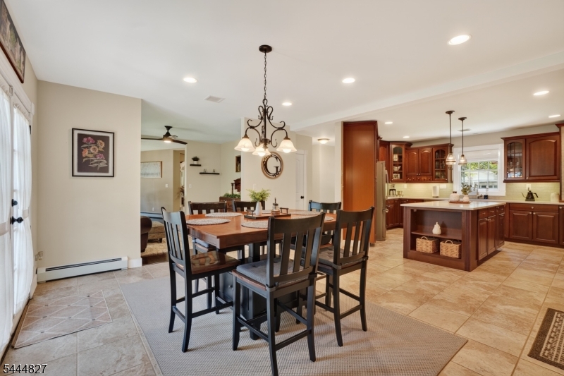 43 Chestnut Street Livingston NJ 07039