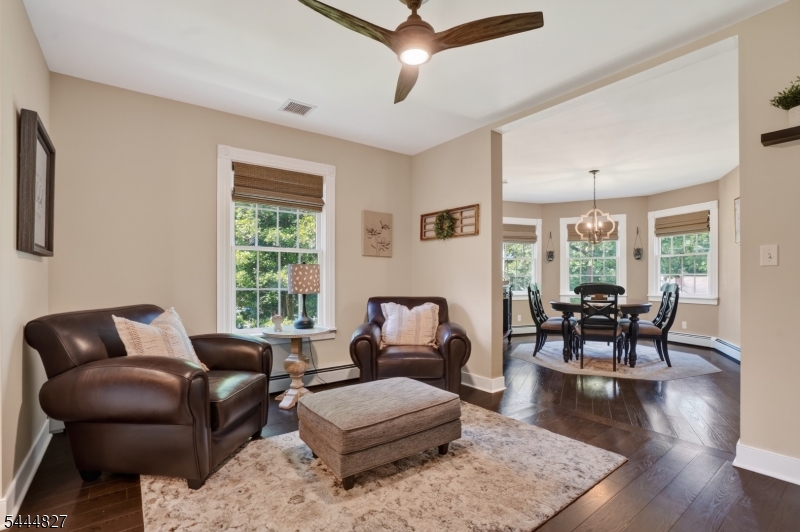 43 Chestnut Street Livingston NJ 07039