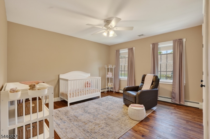 43 Chestnut Street Livingston NJ 07039