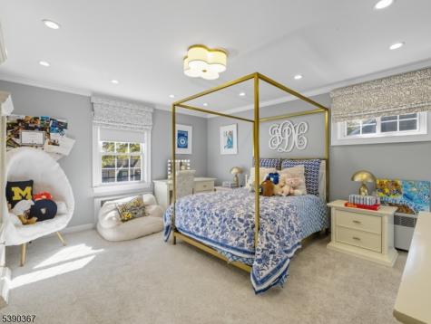 16 W Lincoln Street Verona NJ 07044