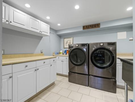 16 W Lincoln Street Verona NJ 07044