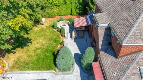 16 W Lincoln Street Verona NJ 07044