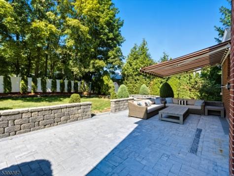 16 W Lincoln Street Verona NJ 07044