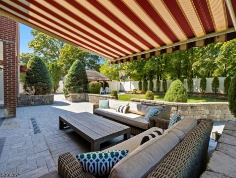 16 W Lincoln Street Verona NJ 07044