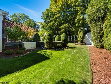 16 W Lincoln Street Verona NJ 07044