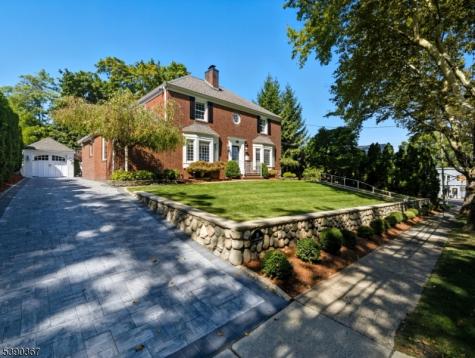 16 W Lincoln Street Verona NJ 07044