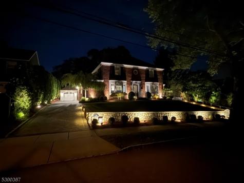 16 W Lincoln Street Verona NJ 07044