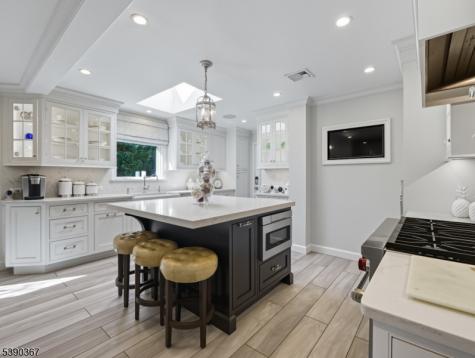 16 W Lincoln Street Verona NJ 07044