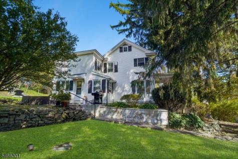 149 Silver Lake Road Frelinghuysen NJ 07825