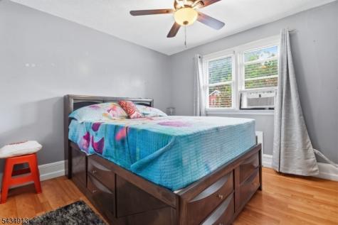 407 3RD Avenue Newark NJ 07107