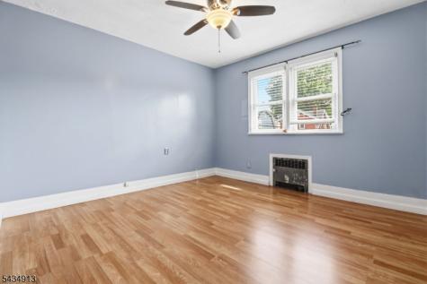 407 3RD Avenue Newark NJ 07107