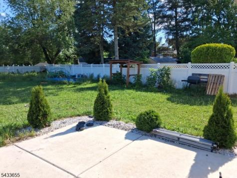 119 Colonial Road Edgewater Park NJ 08010