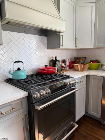 48 New York Avenue Metuchen NJ 08840