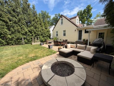 48 New York Avenue Metuchen NJ 08840