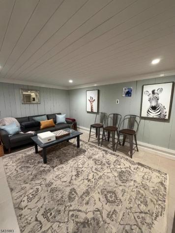 48 New York Avenue Metuchen NJ 08840