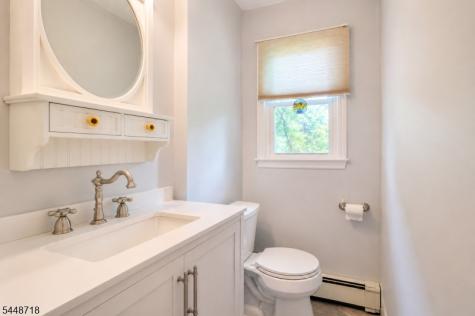 7 Rosemont Terrace West Orange NJ 07052