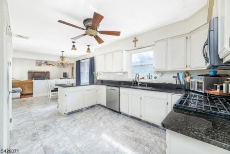 1782 County Road 565 Vernon NJ 07461