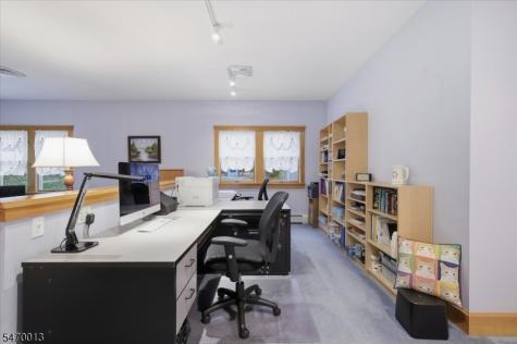 352 Woolf Road Alexandria NJ 08848