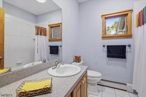352 Woolf Road Alexandria NJ 08848