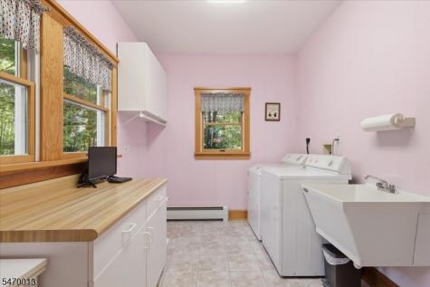 352 Woolf Road Alexandria NJ 08848