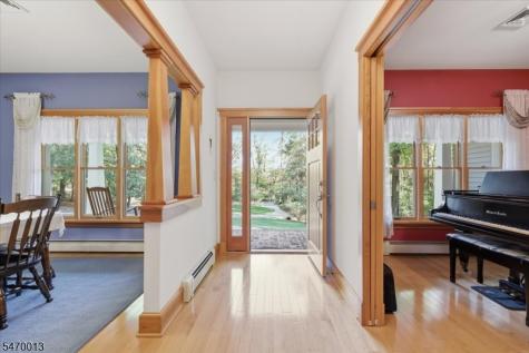 352 Woolf Road Alexandria NJ 08848