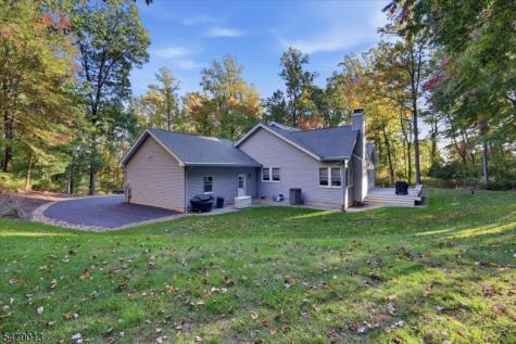 352 Woolf Road Alexandria NJ 08848