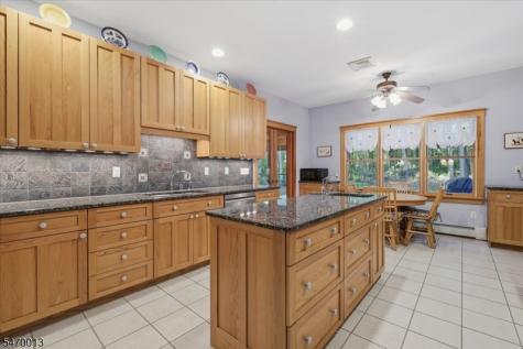 352 Woolf Road Alexandria NJ 08848