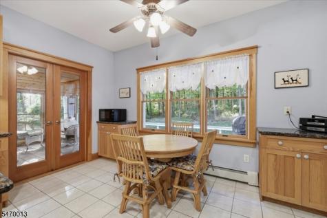 352 Woolf Road Alexandria NJ 08848