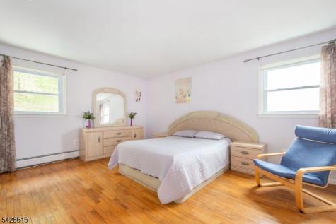 24 Molinari Drive Wanaque NJ 07465