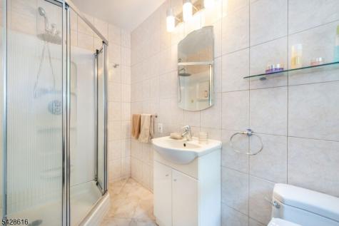 24 Molinari Drive Wanaque NJ 07465