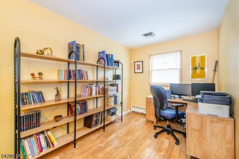 24 Molinari Drive Wanaque NJ 07465