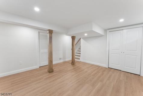 185 Maple Street Roselle Park NJ 07204