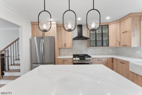 185 Maple Street Roselle Park NJ 07204