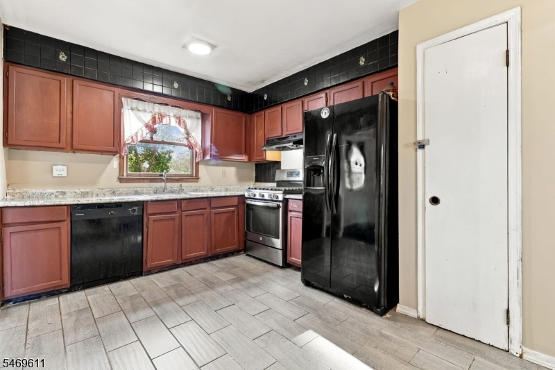 183 Arlington Avenue Franklin NJ 08873