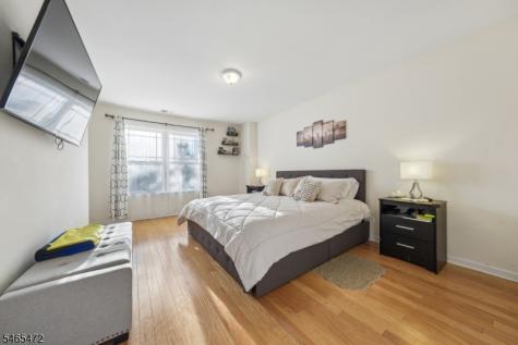 1017 Spruce Street Roselle NJ 07203