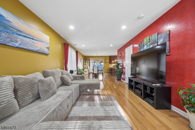 1017 Spruce Street Roselle NJ 07203