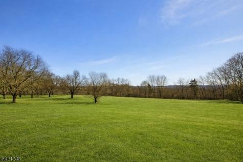 74 Maple Lane Hardwick NJ 07825