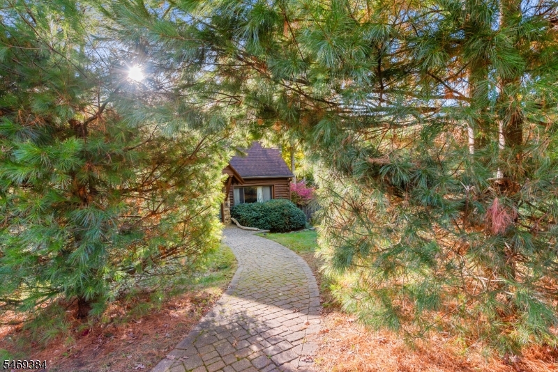 148 Schwarz Boulevard Jefferson NJ 07849