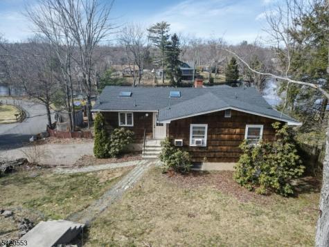 199 Lake Shore Drive West Milford NJ 07421