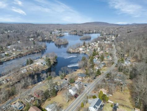 199 Lake Shore Drive West Milford NJ 07421